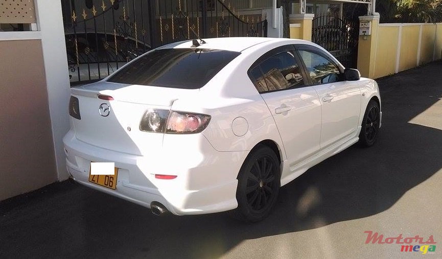 2006' Mazda Axela photo #2