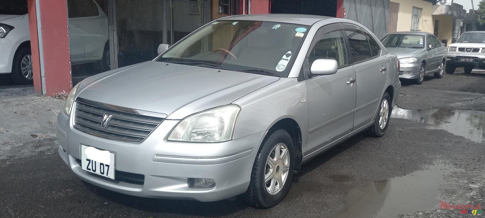 2007' Toyota Premio photo #2