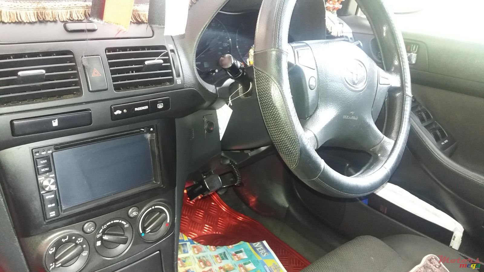 2009' Toyota Avensis photo #4