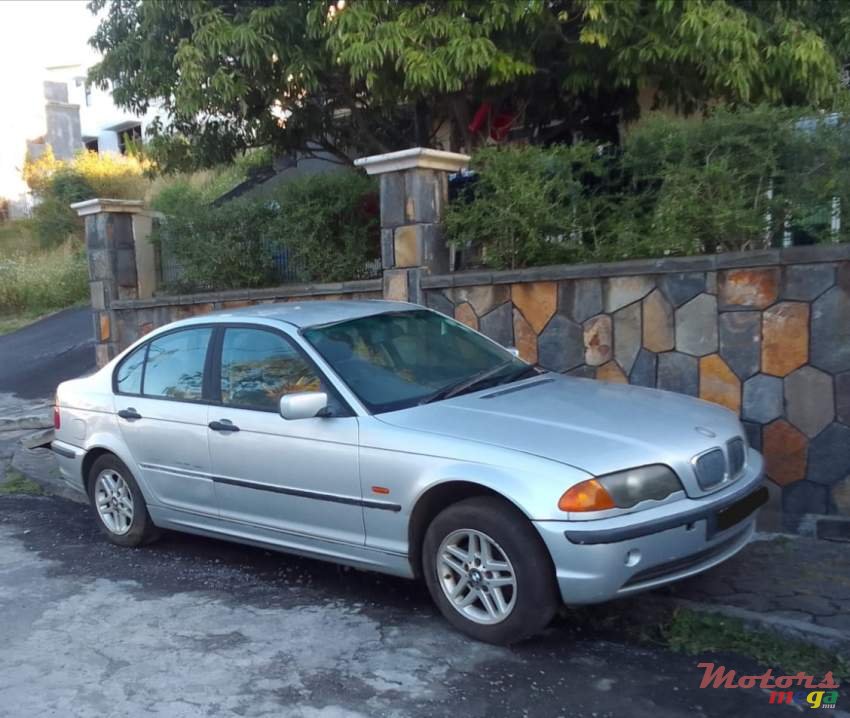 2002' BMW 320 photo #1