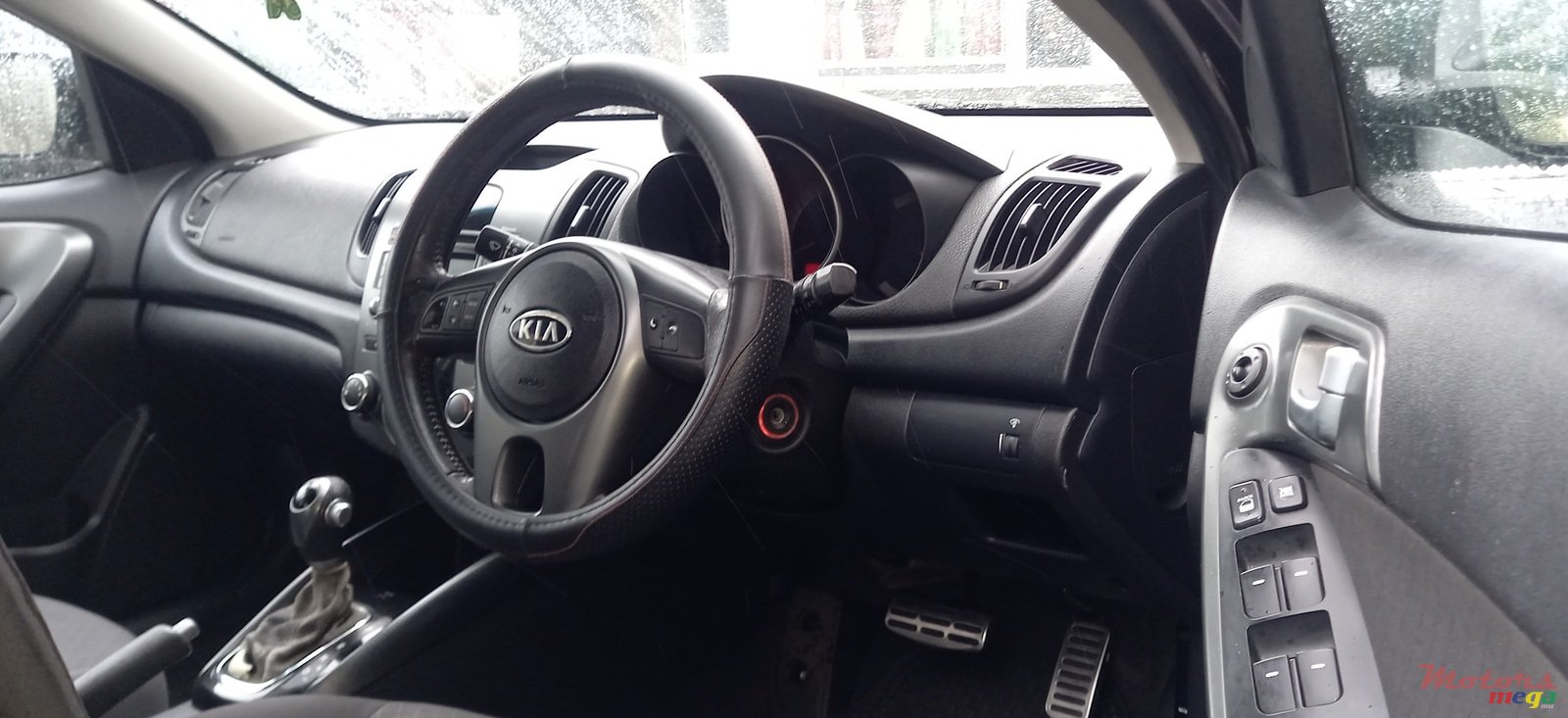 2011' Kia Cerato photo #5