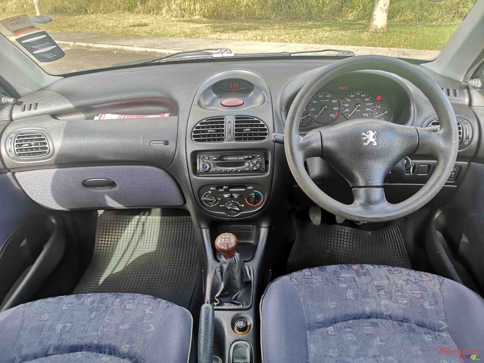 2001' Peugeot 206 photo #5