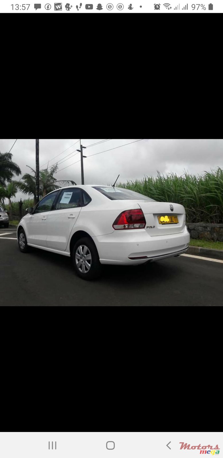 2017' Volkswagen Polo photo #4