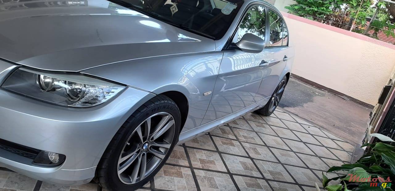 2011' BMW 316 photo #4