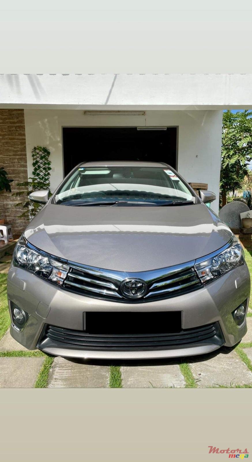 2016' Toyota Corolla photo #2