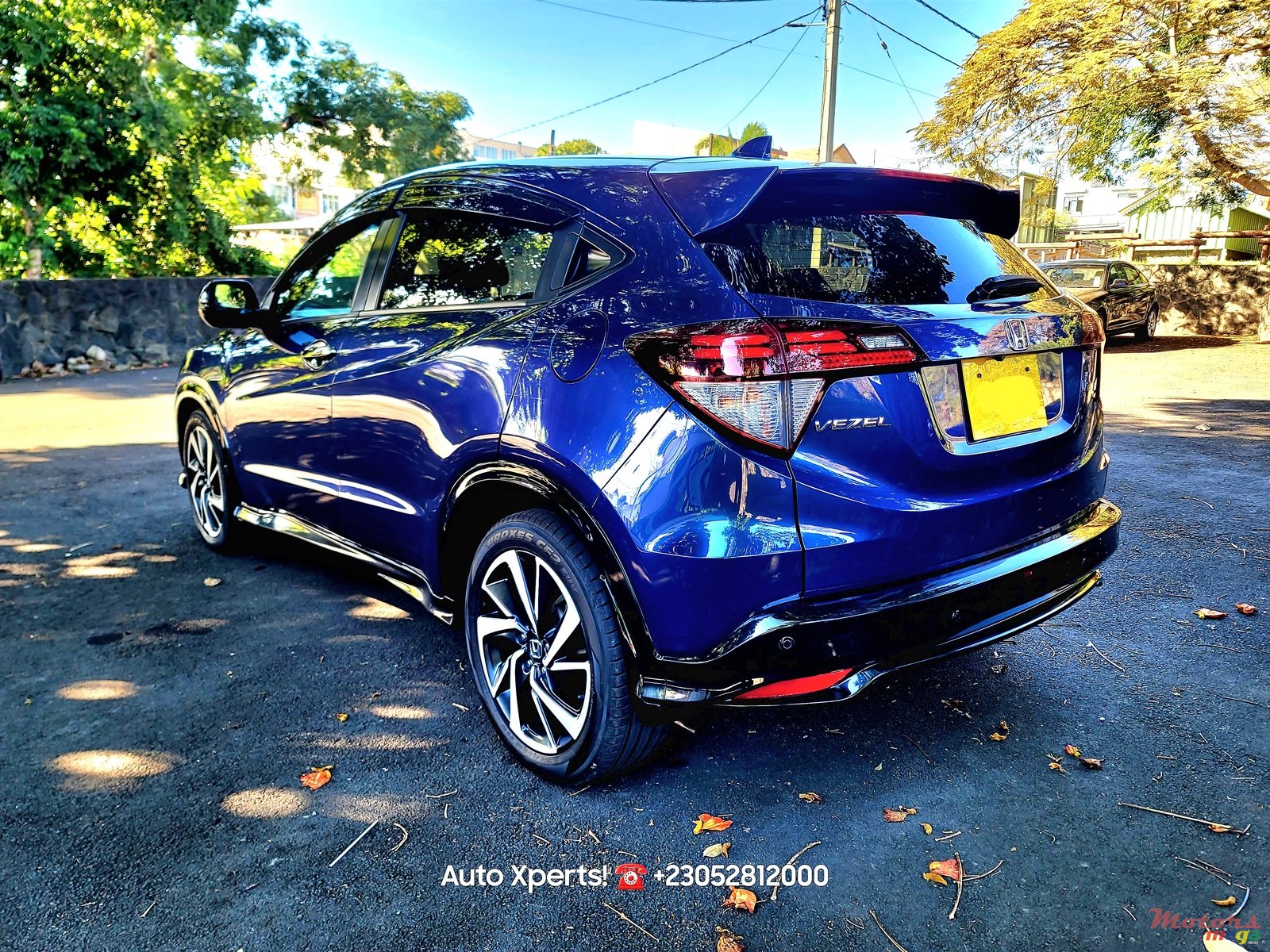 2016' Honda Vezel RS photo #1