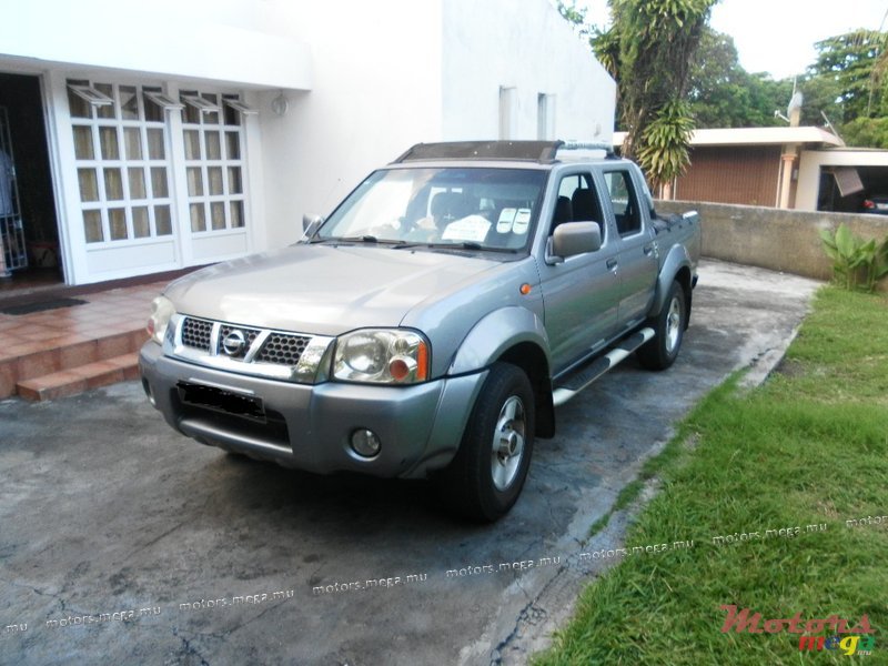 2004' Nissan Hardbody No  photo #1