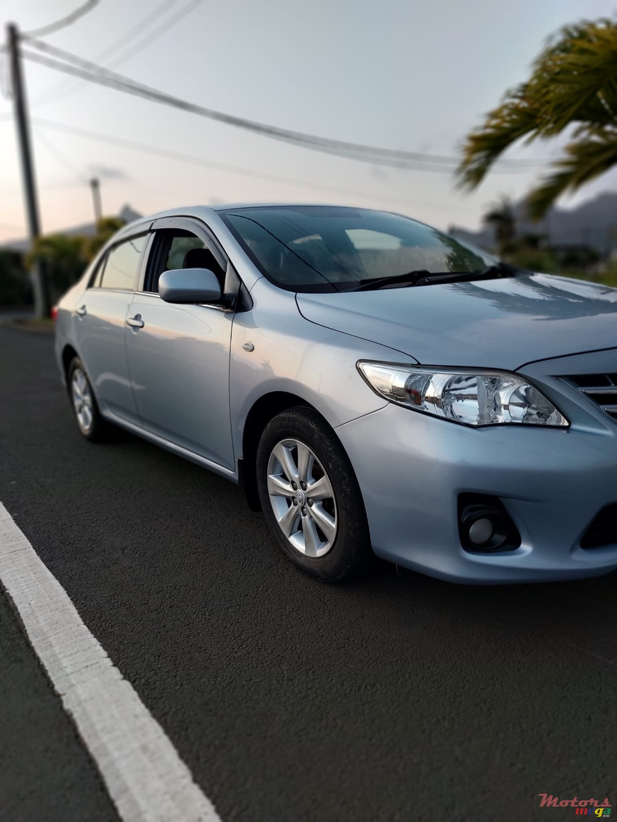 2013' Toyota Corolla photo #4