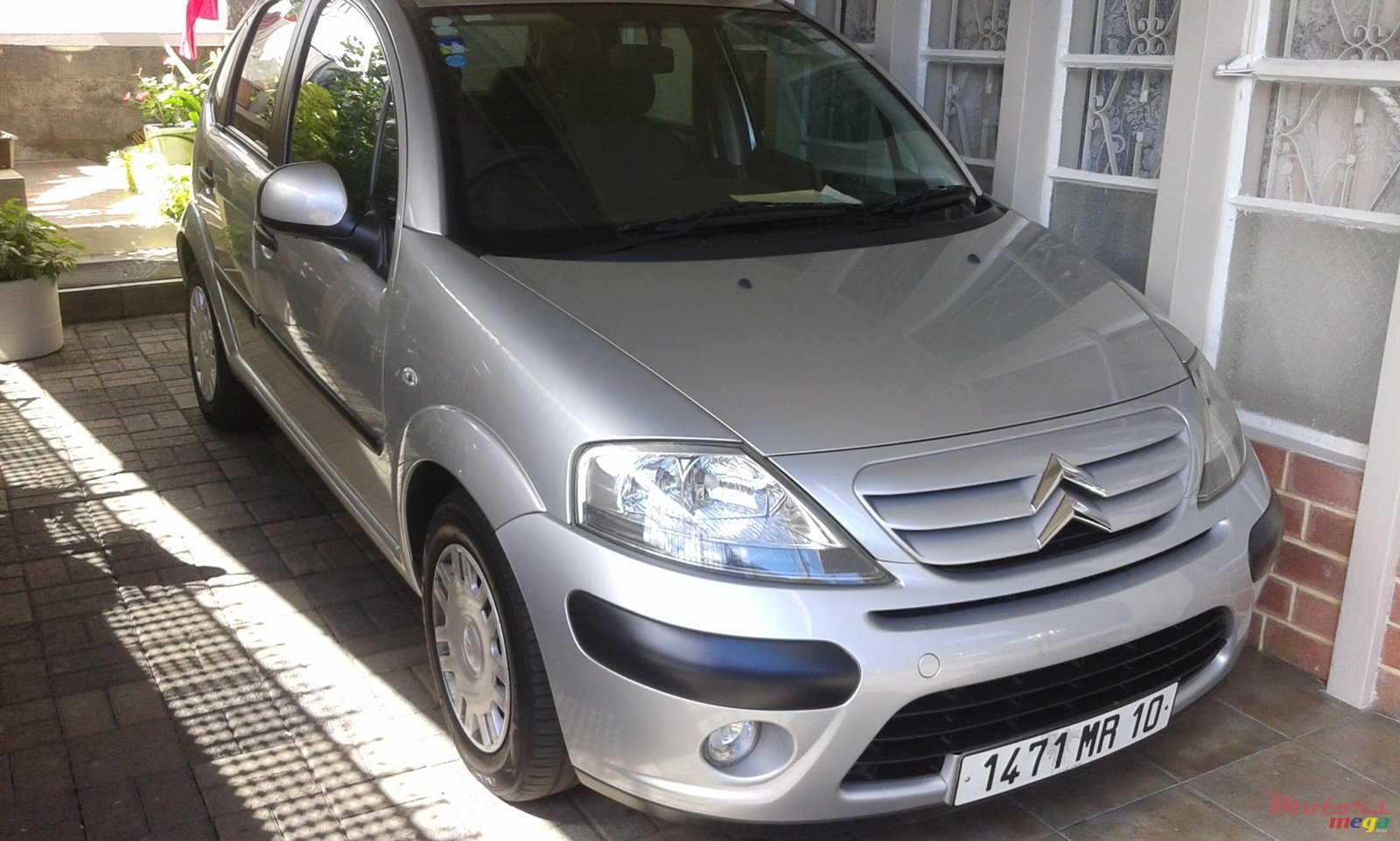 2010' Citroen C3 photo #1