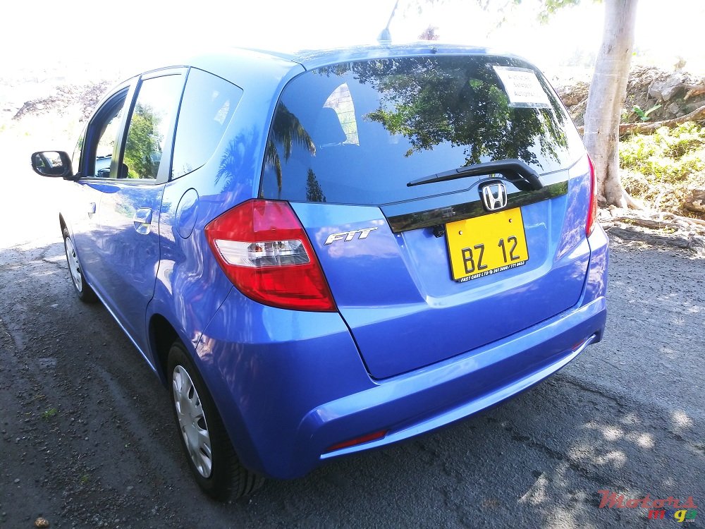2012' Honda Fit 1.3 photo #5