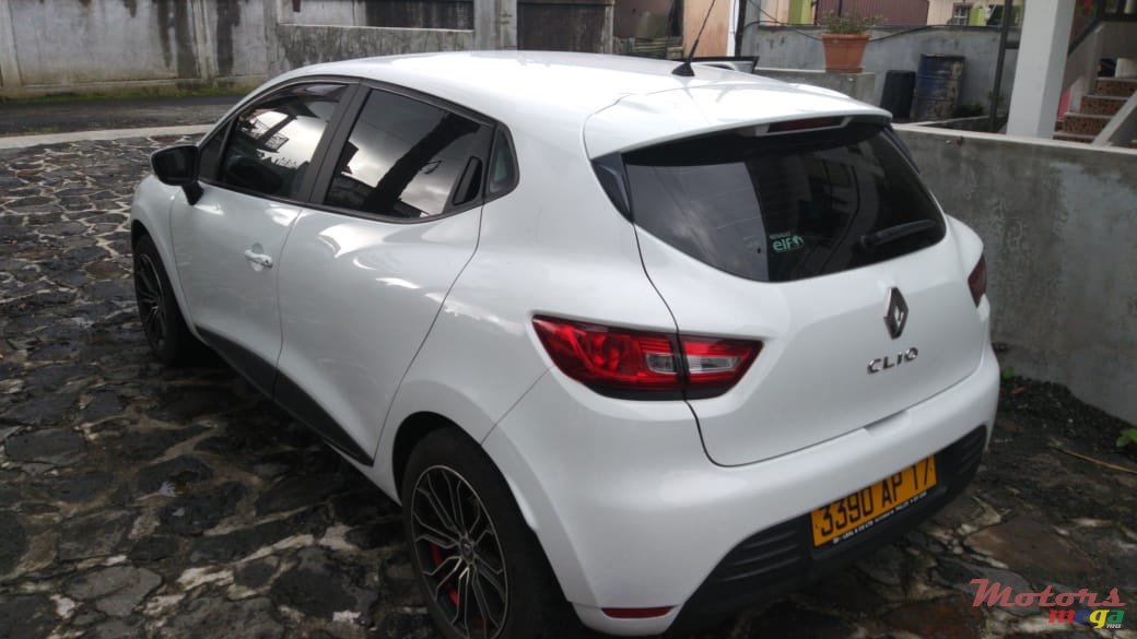 2017' Renault Clio photo #4