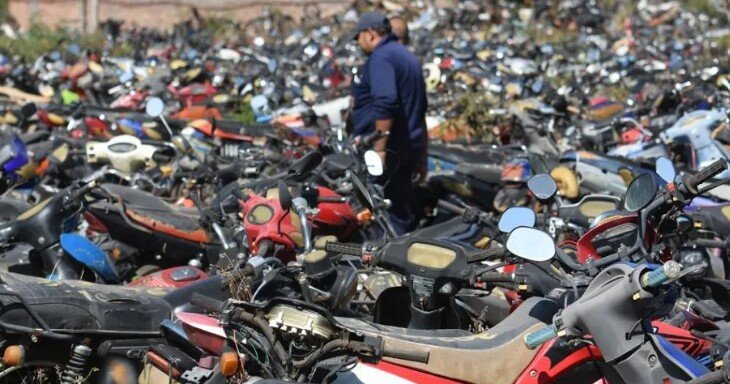 Singapour dit adieu à ses motos anciennes