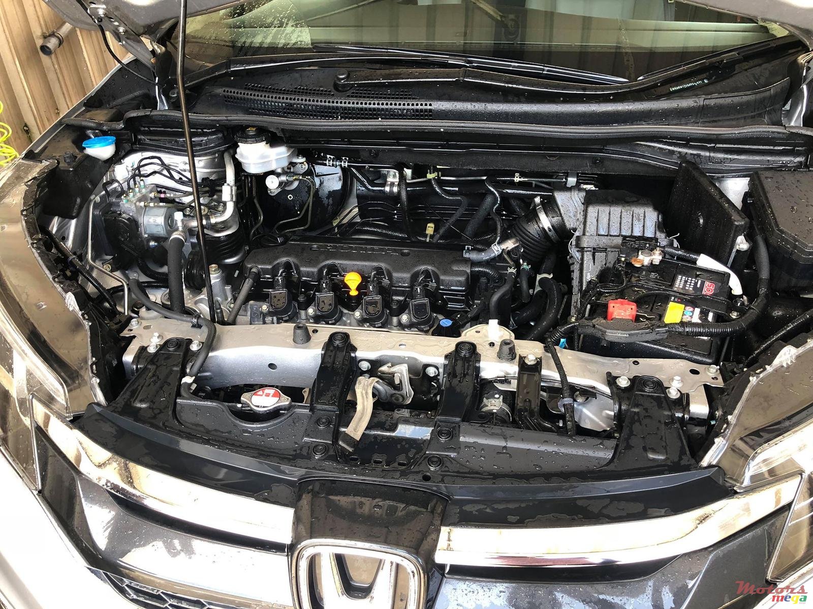 2016' Honda CR-V photo #2