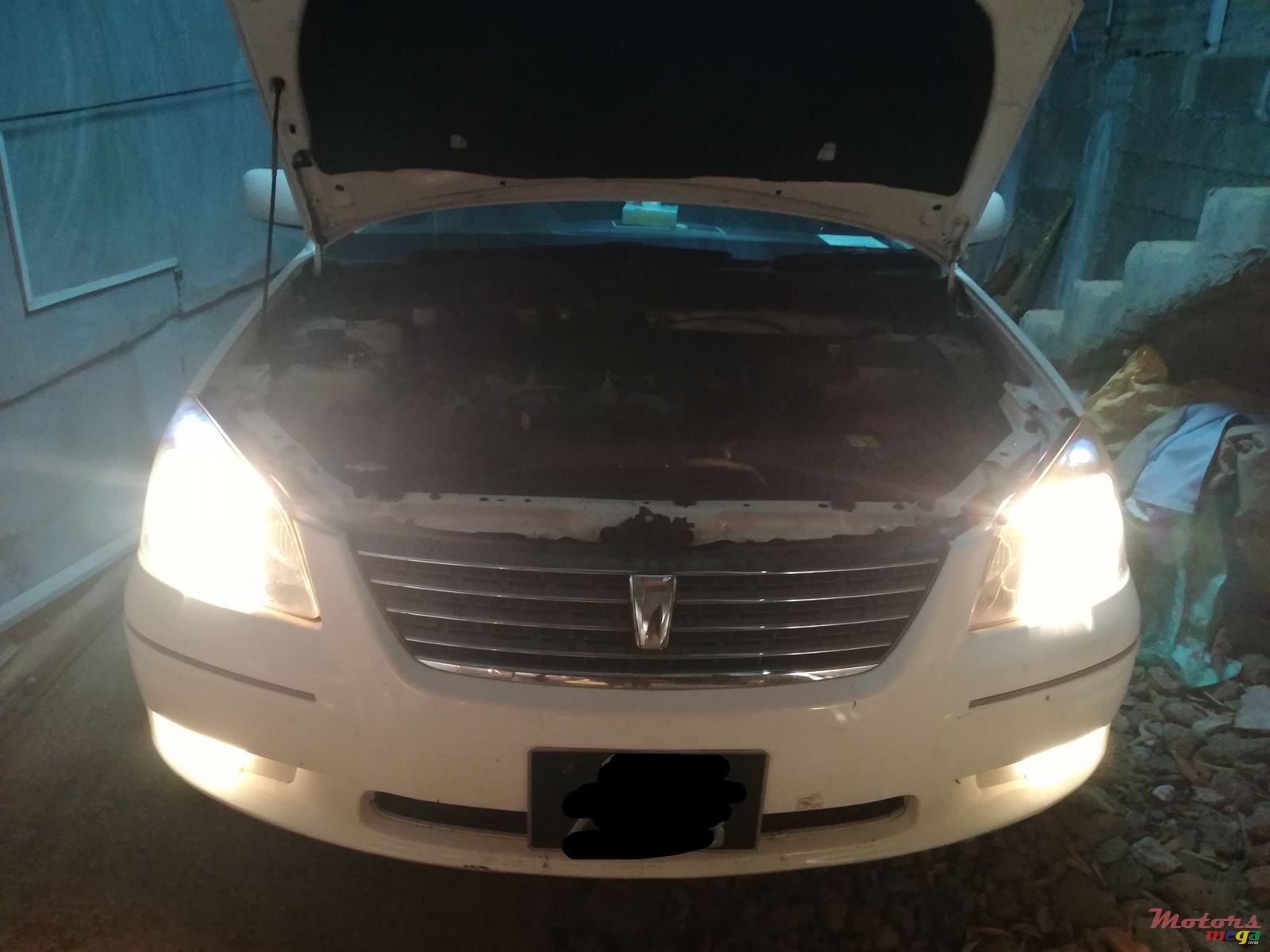 2003' Toyota Premio photo #4