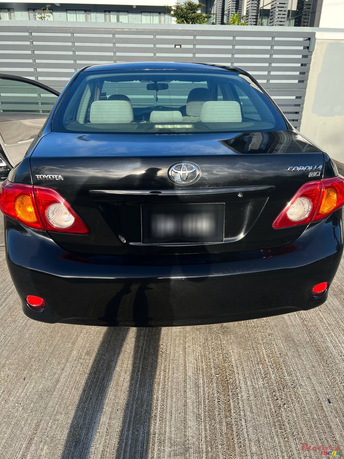 2009' Toyota Corolla photo #4