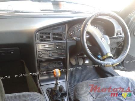 1994' Peugeot 405 photo #3