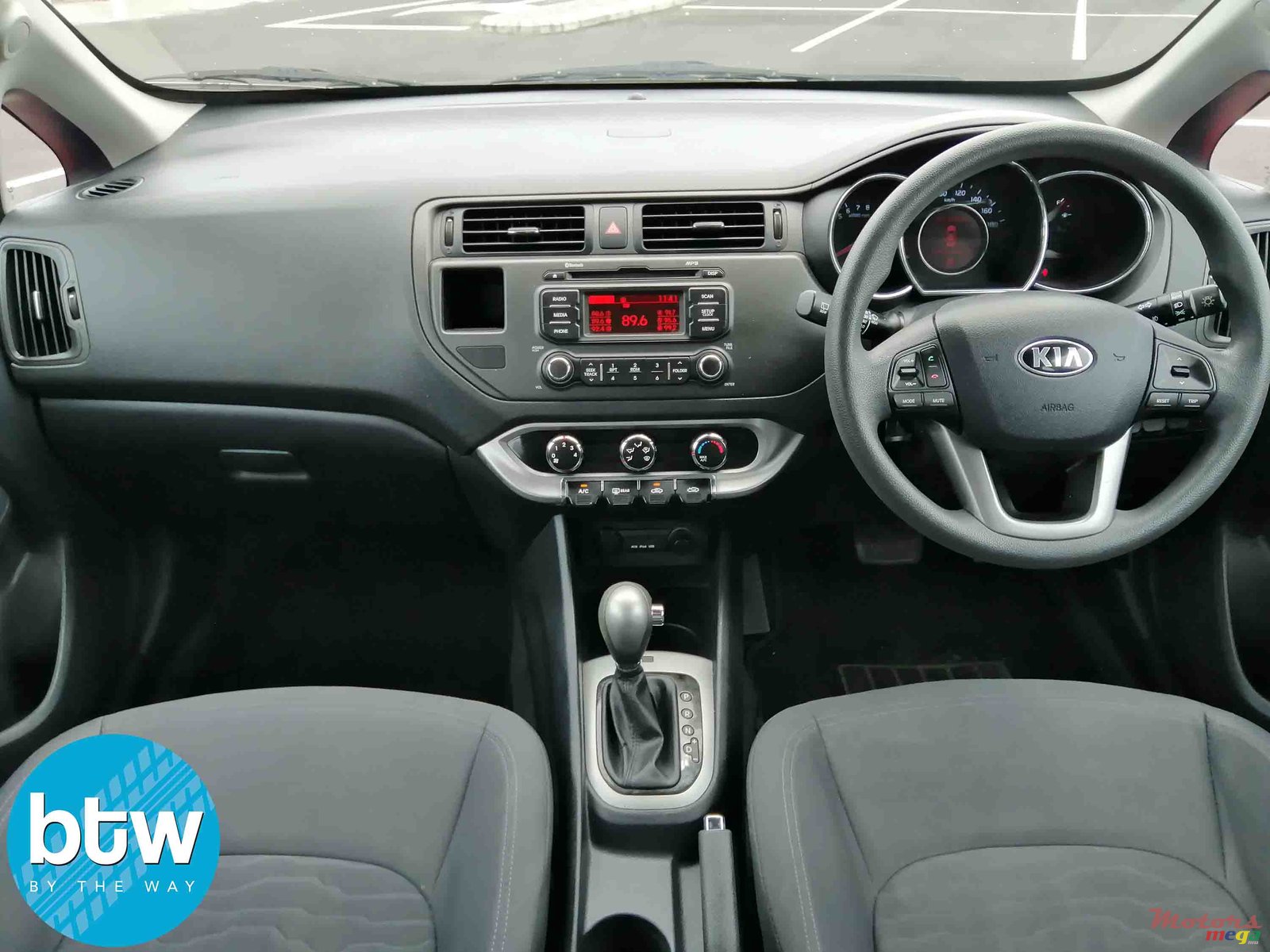 2013' Kia Rio photo #4