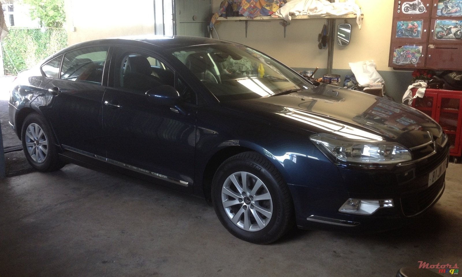 2011' Citroen C5 photo #2