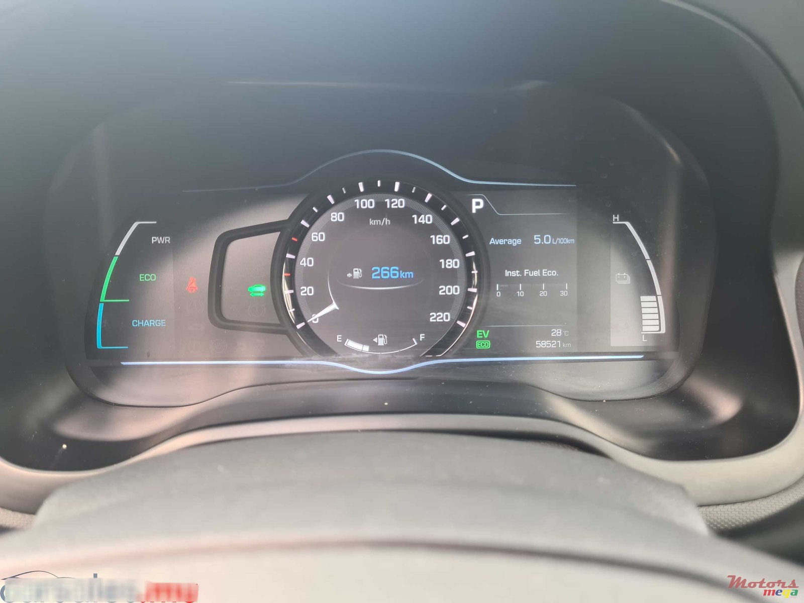 2018' Hyundai Ioniq Hybrid photo #7