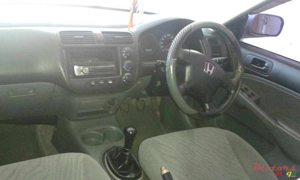 2001' Honda Civic Vtec photo #2