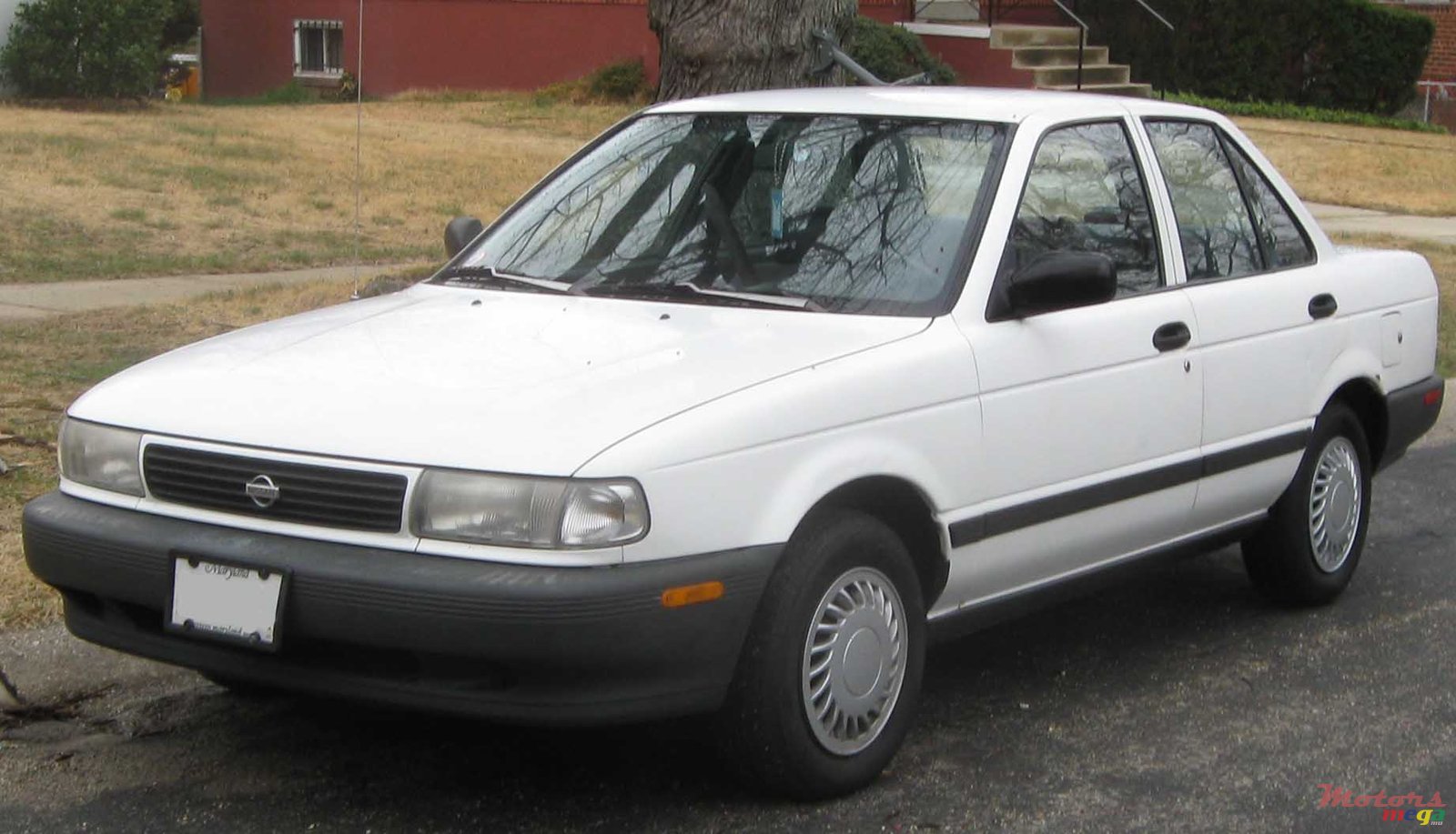 1993' Nissan Sunny photo #1