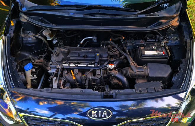 2012' Kia Rio photo #7