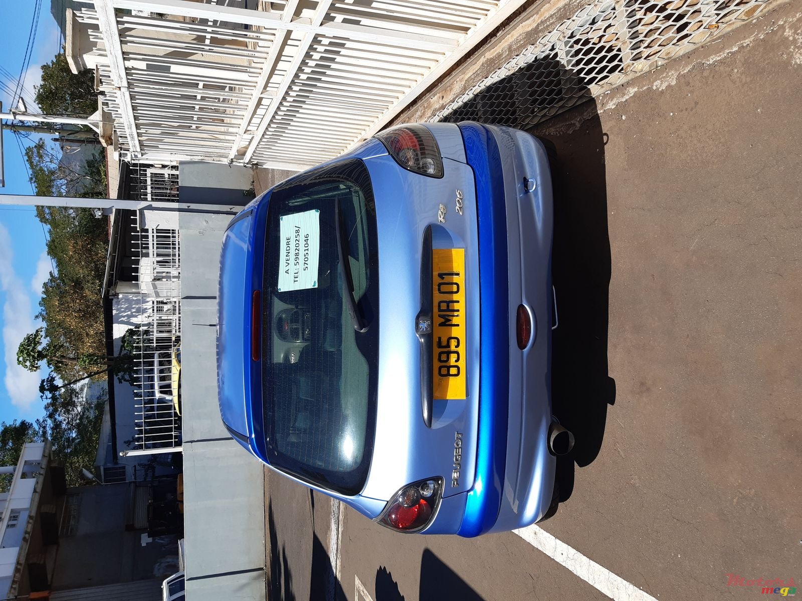 2001' Peugeot 206 photo #1