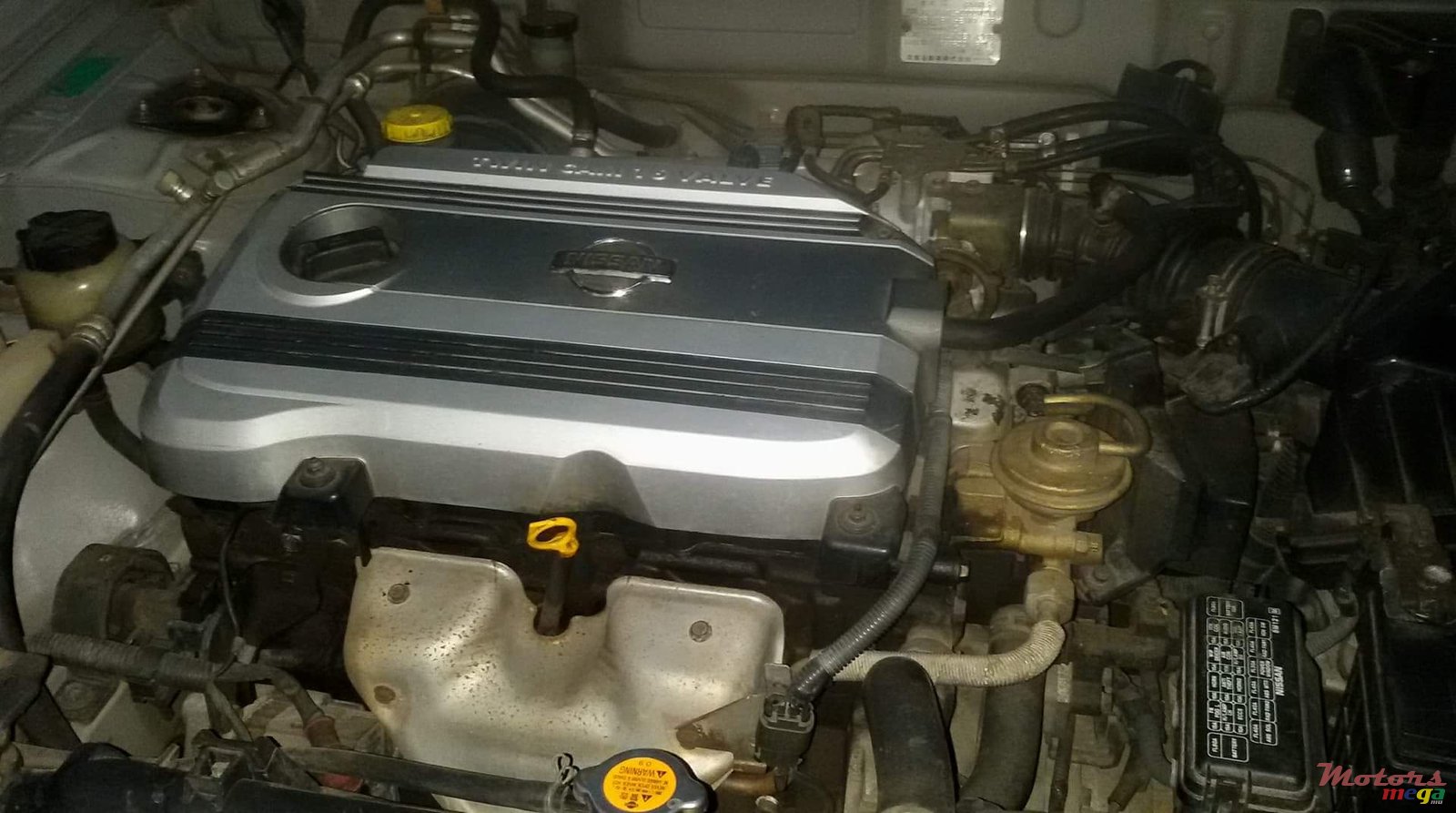 2001' Nissan Sunny photo #4