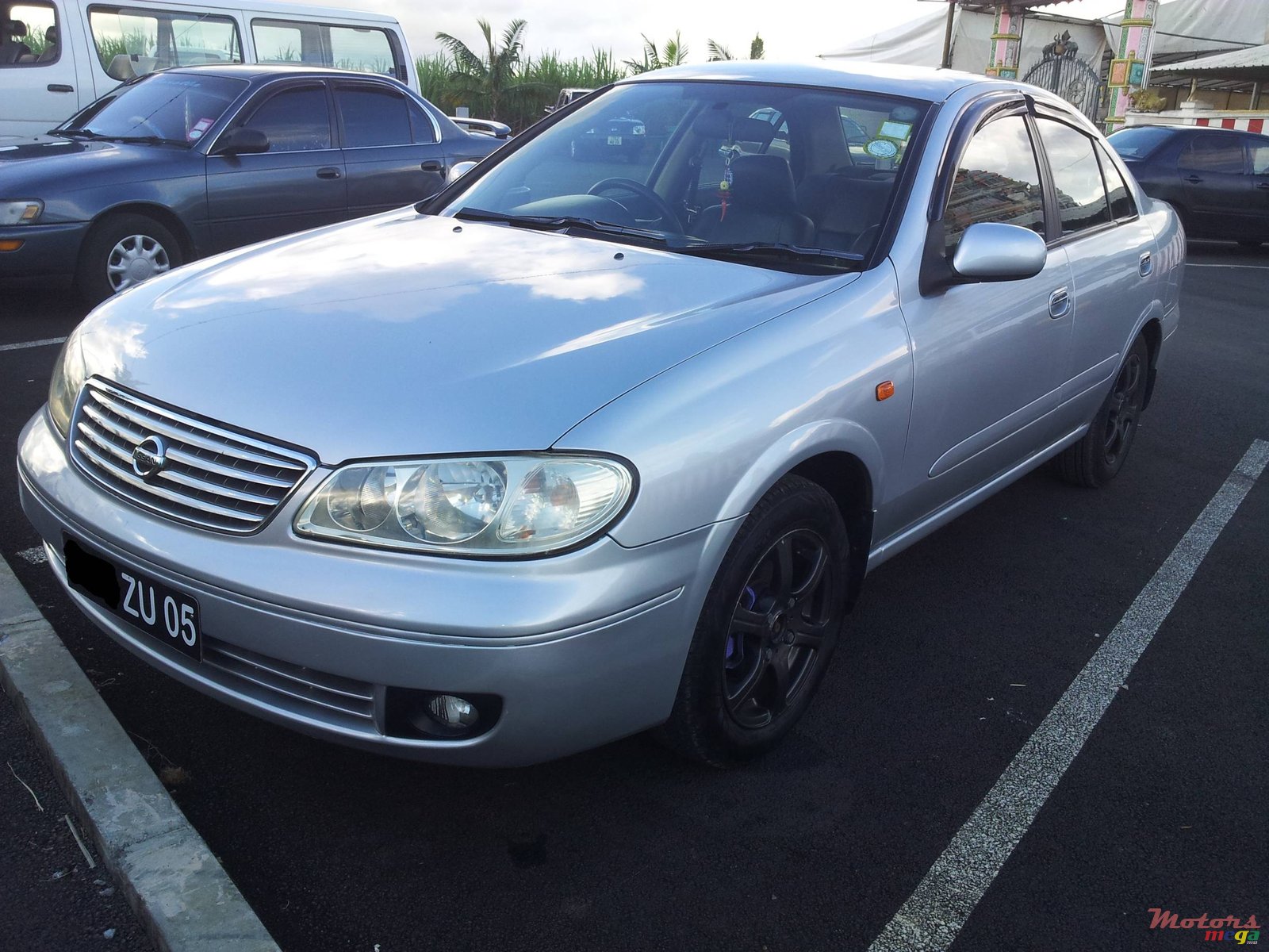 2005' Nissan Sunny N17 photo #1