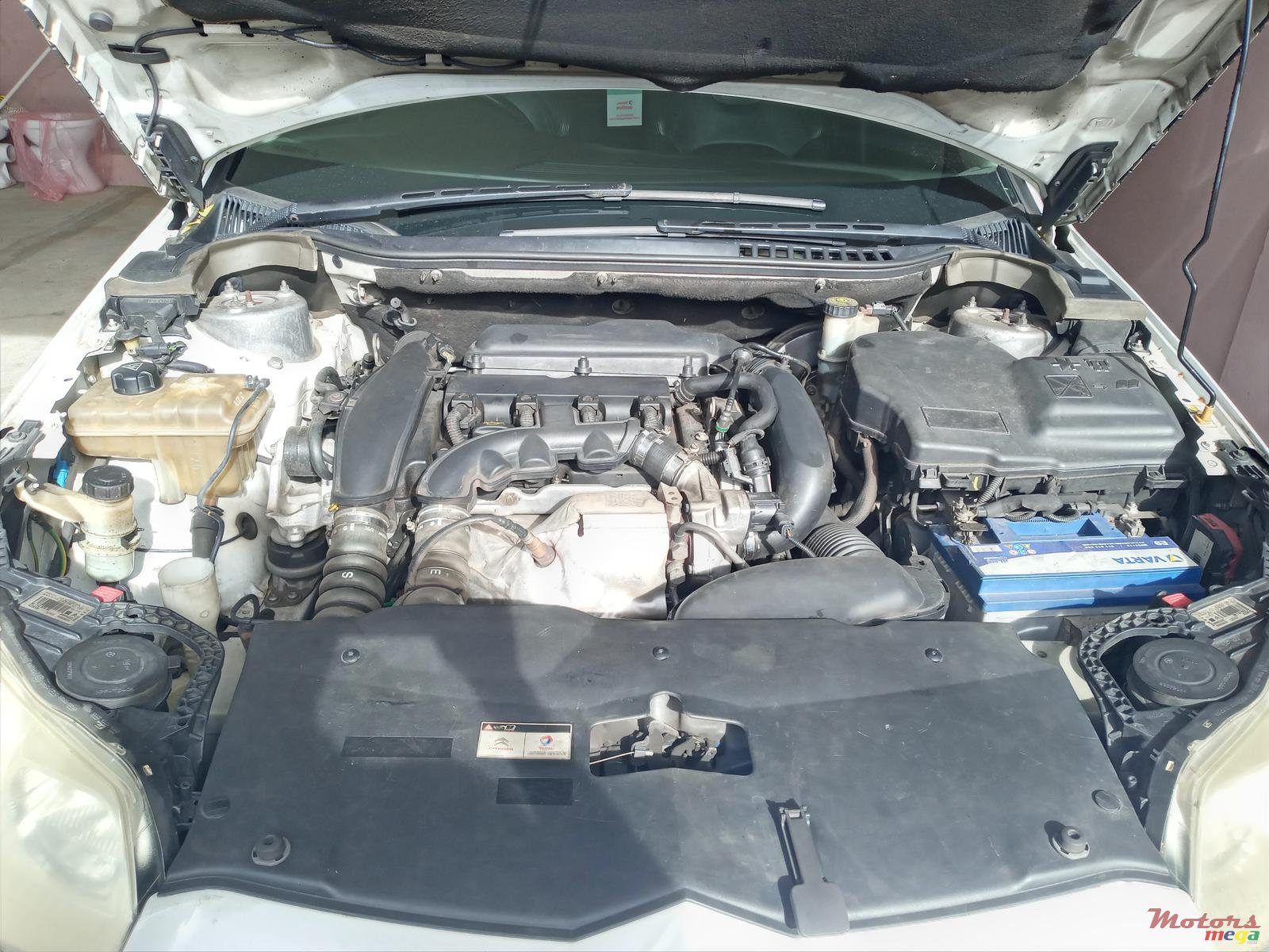 2012' Citroen C5 photo #5