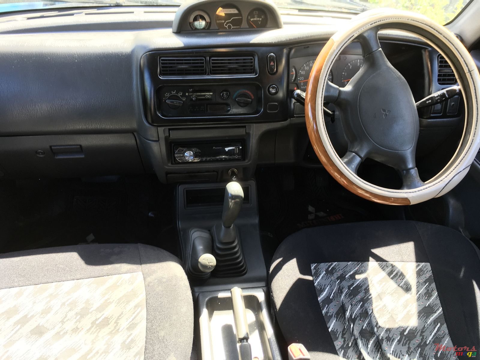 2005' Mitsubishi L 200 photo #4