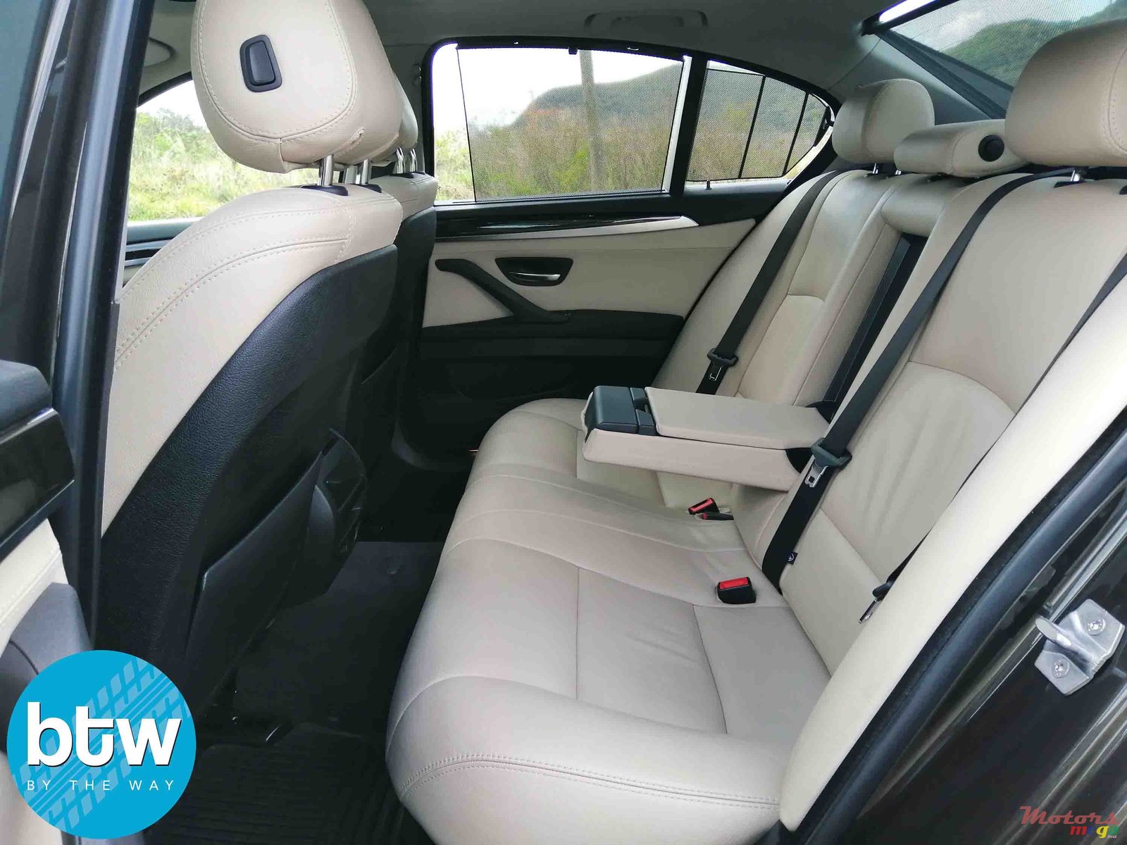 2015' BMW 520 i Limited Edition photo #7