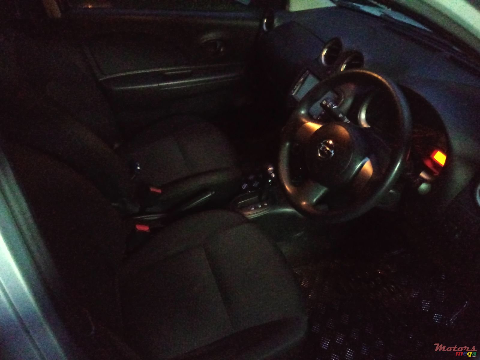 2013' Nissan March photo #1