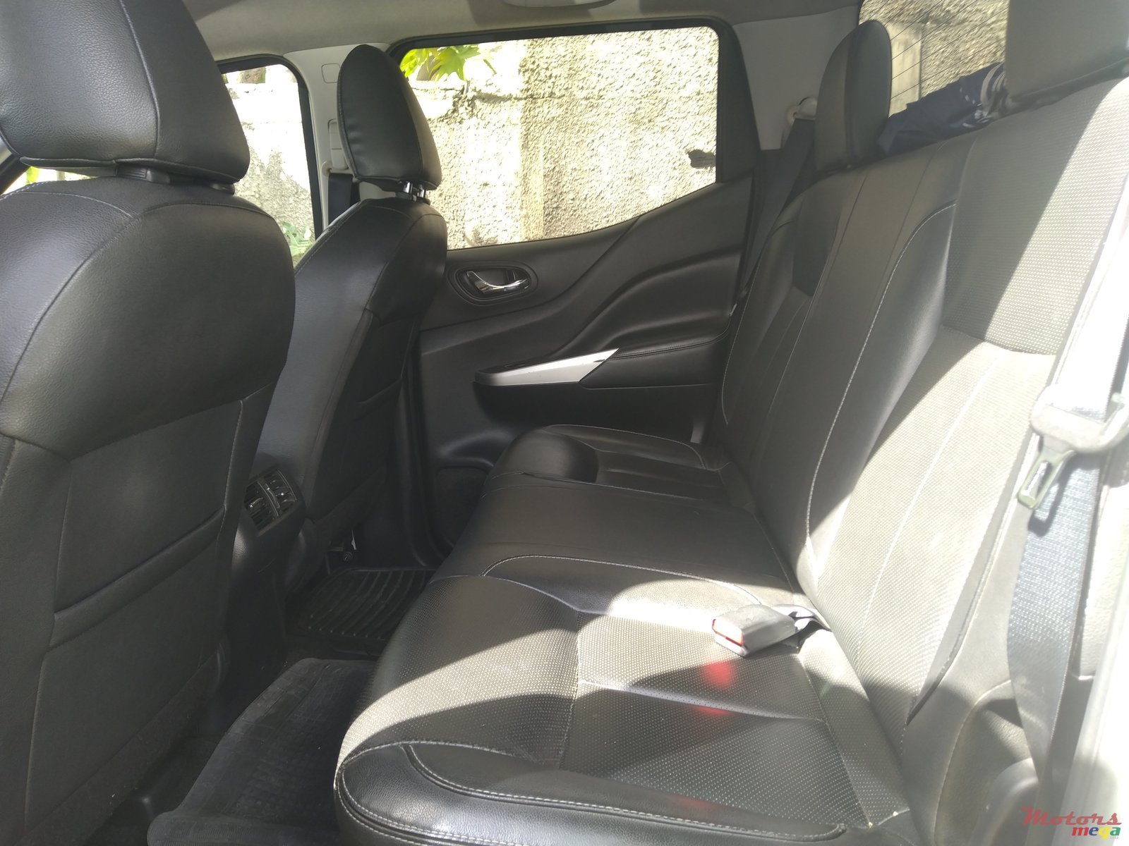 2017' Nissan Navara 4*4 photo #4