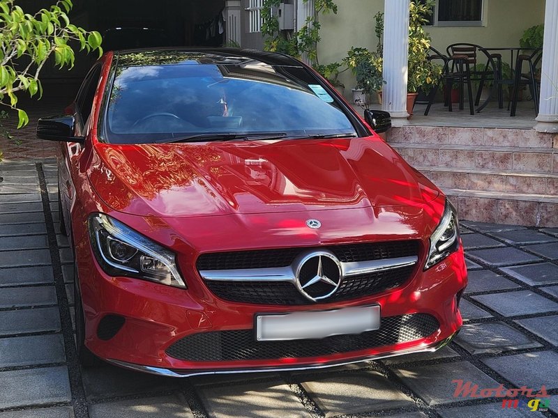 2019' Mercedes-Benz CLA 200 photo #2