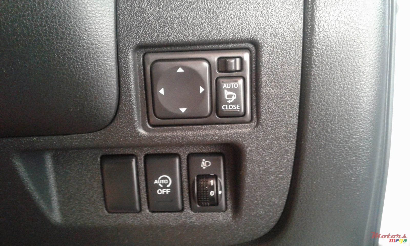 2012' Nissan March ak 13 automatic photo #7