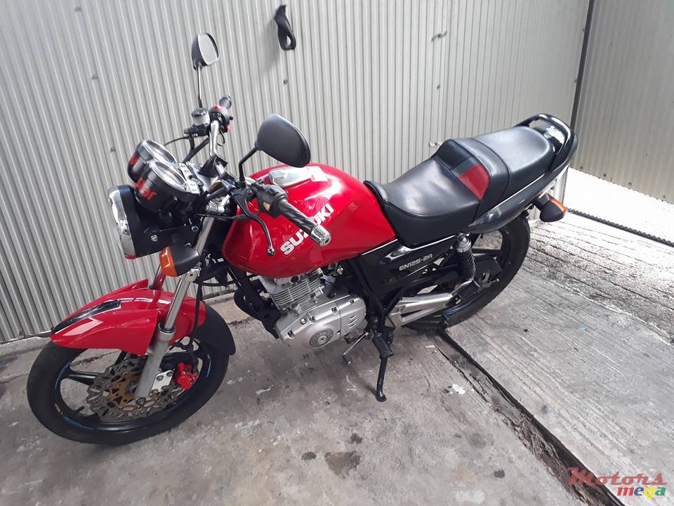 2014' Suzuki EN125 photo #4