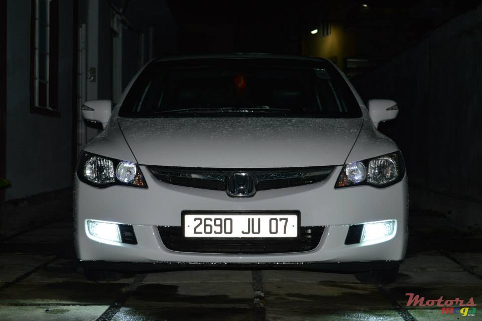 2007' Honda Civic photo #1