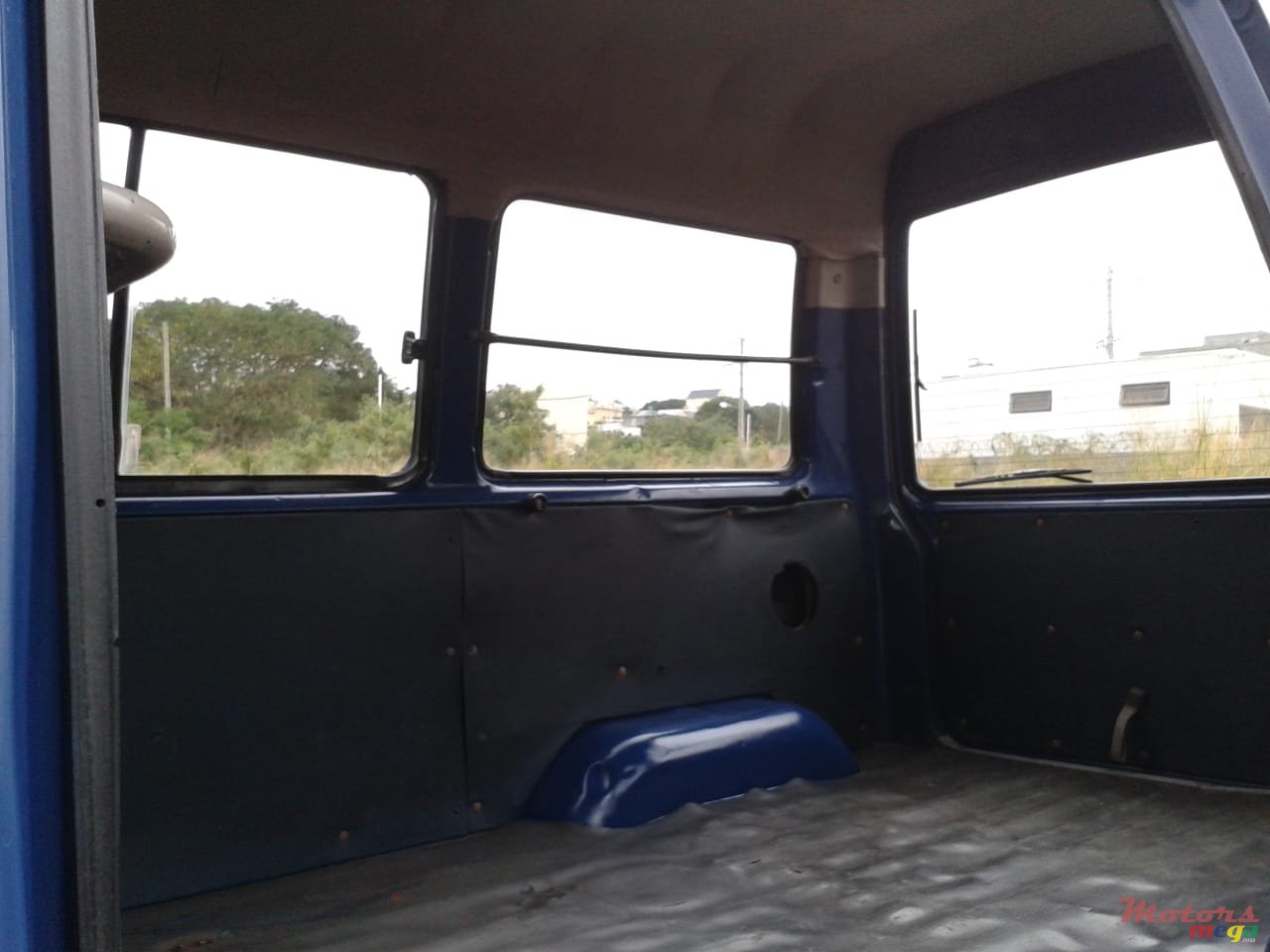 1991' Nissan Vanette cargo photo #6