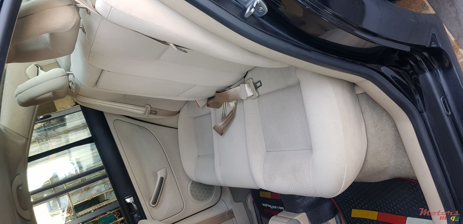 2002' Volkswagen Bora Original photo #5