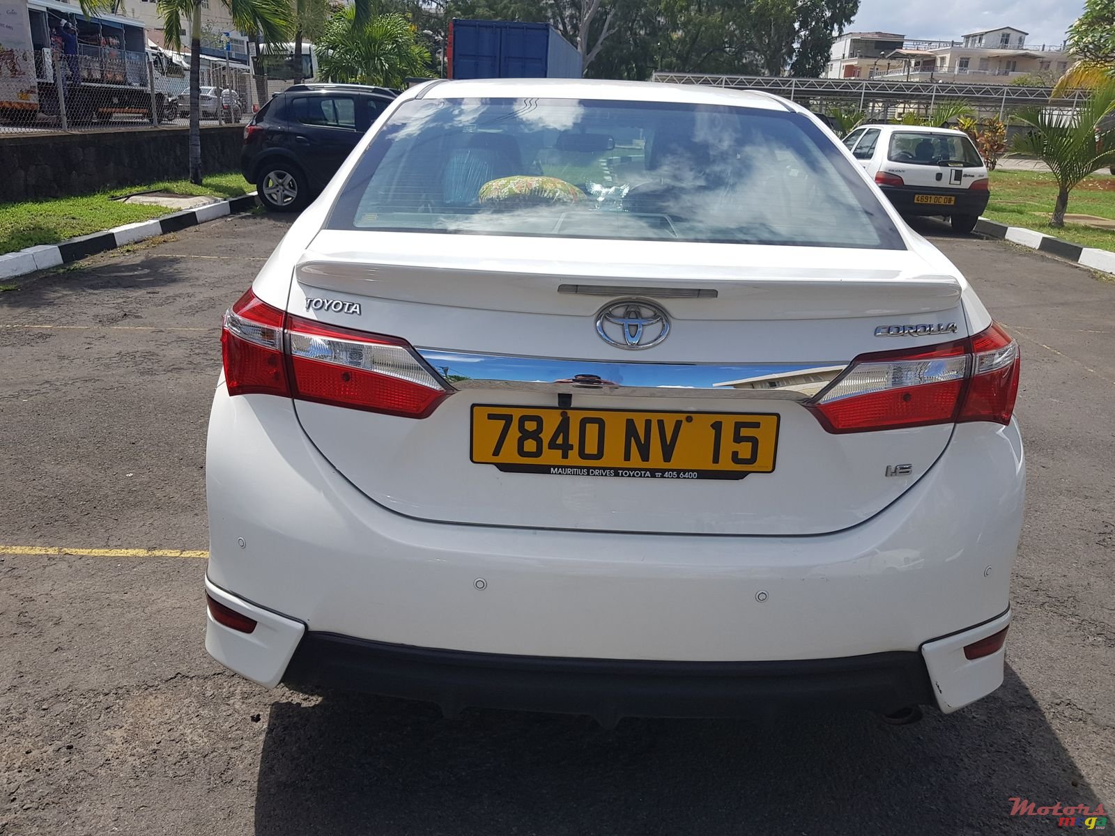 2015' Toyota Corolla TRD sports photo #4