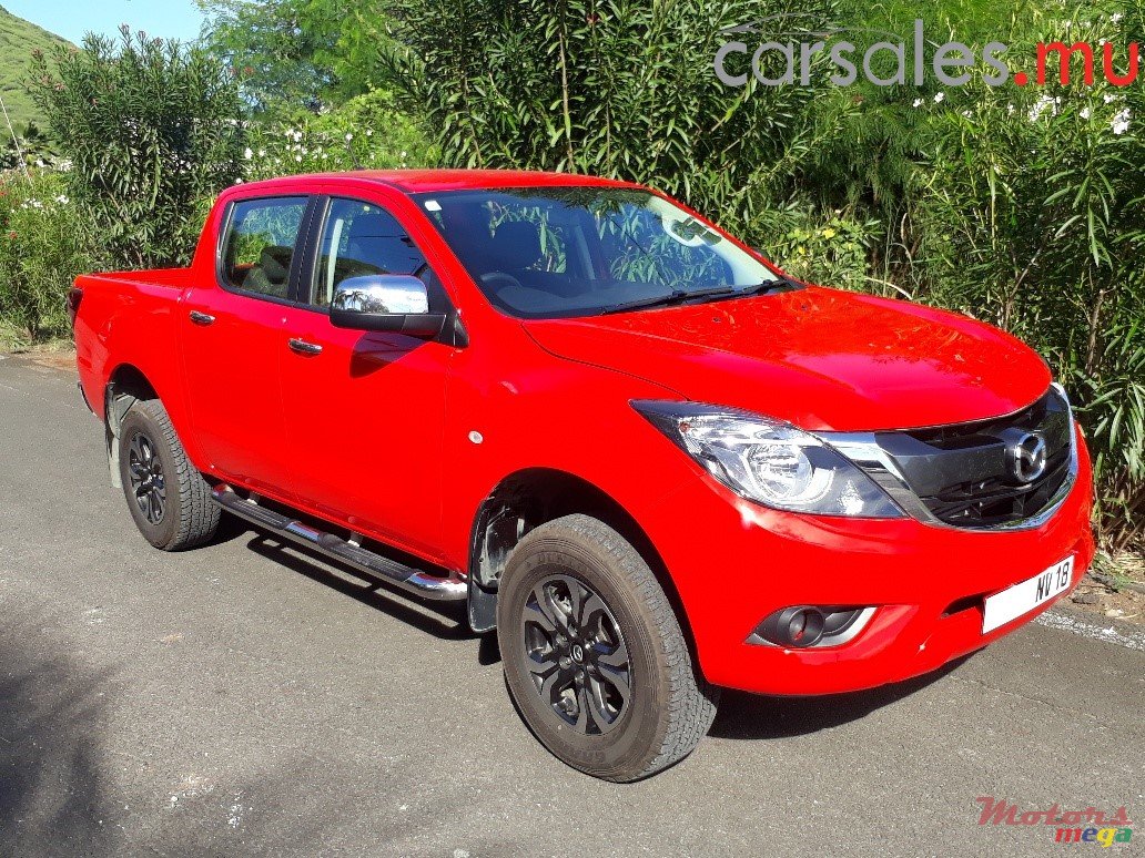 2018' Mazda BT-50 photo #2