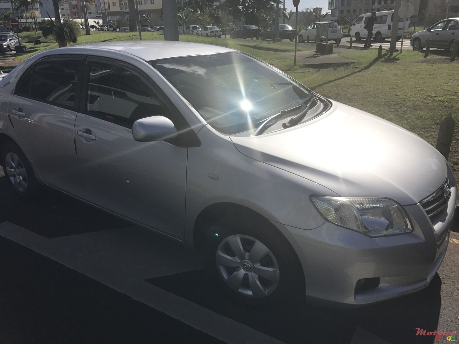 2009' Toyota Axio photo #1