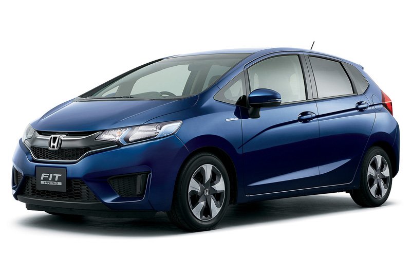 2016 Honda Fit (Honda Jazz) with Updated Grille Debuts on September 25