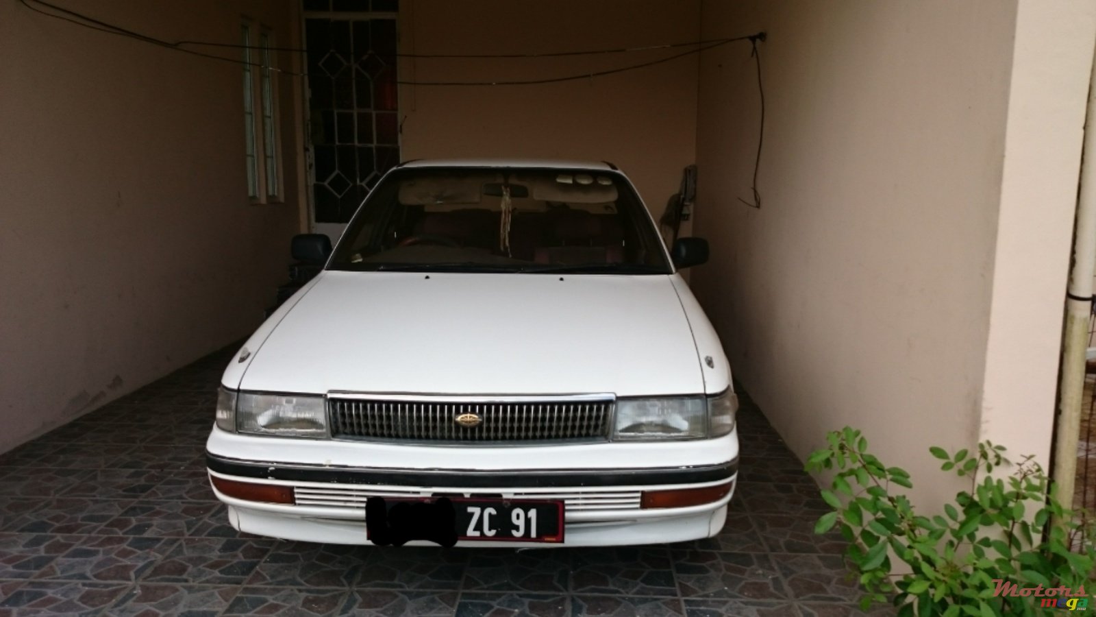 1991' Toyota Corona photo #1
