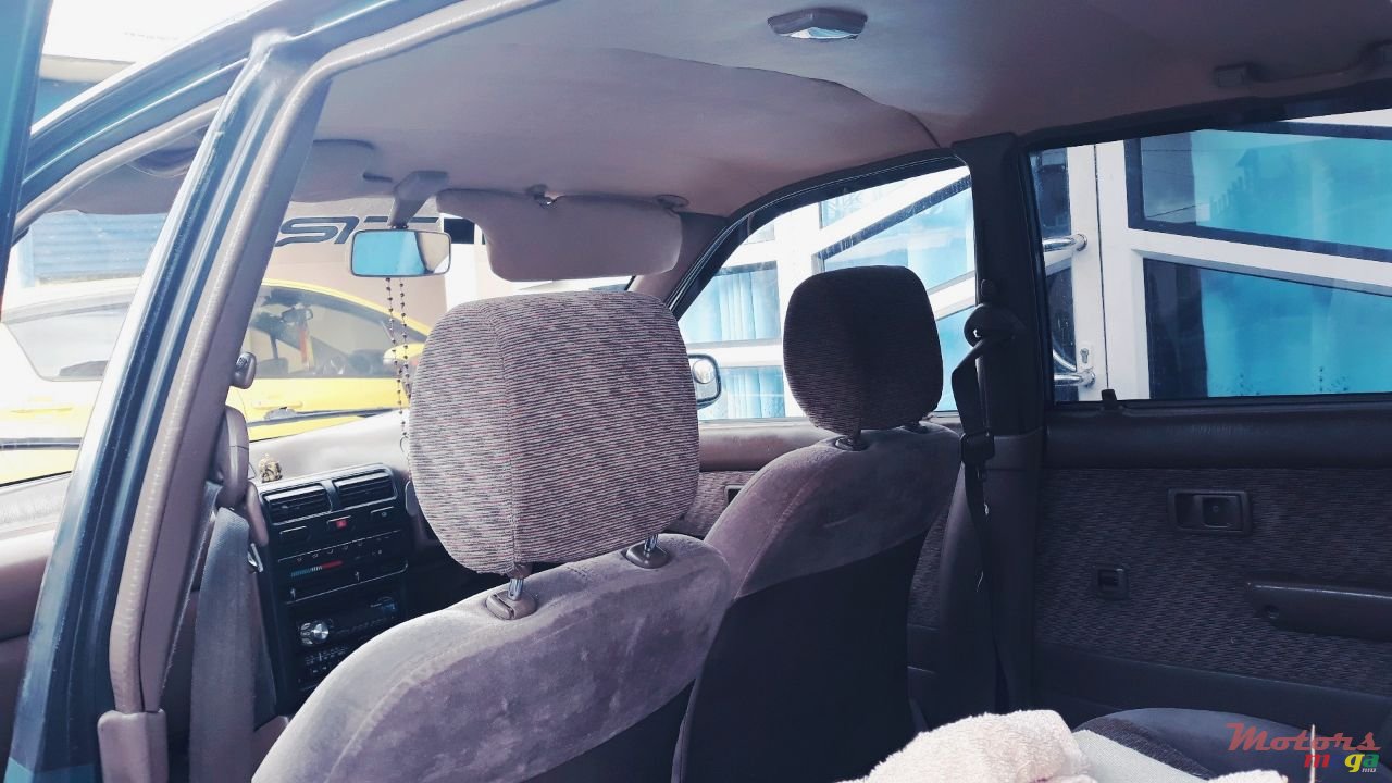 1994' Toyota Starlet photo #5
