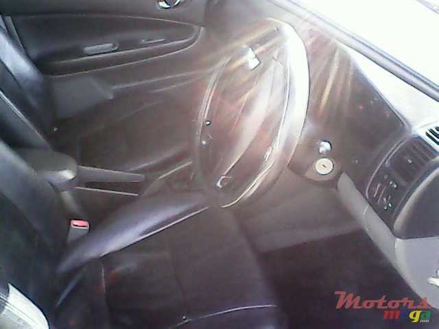 2006' Mitsubishi Galant photo #3