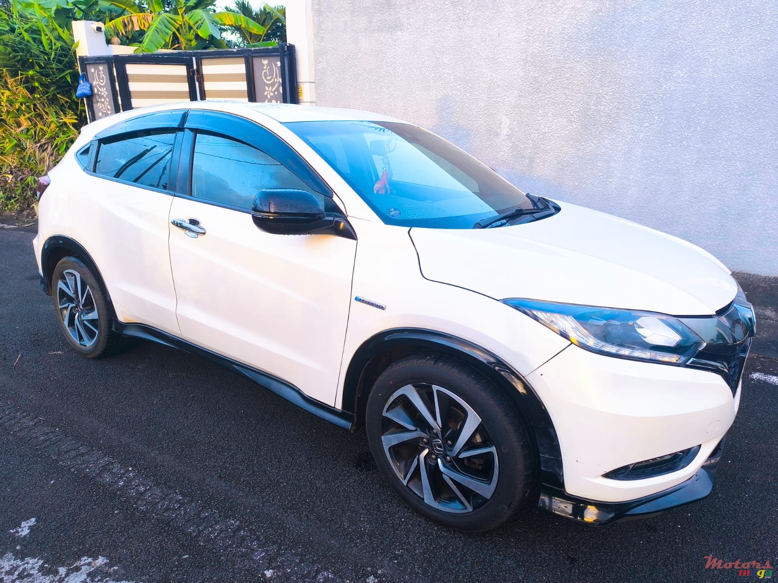 2016' Honda HR-V Vezel RS photo #3