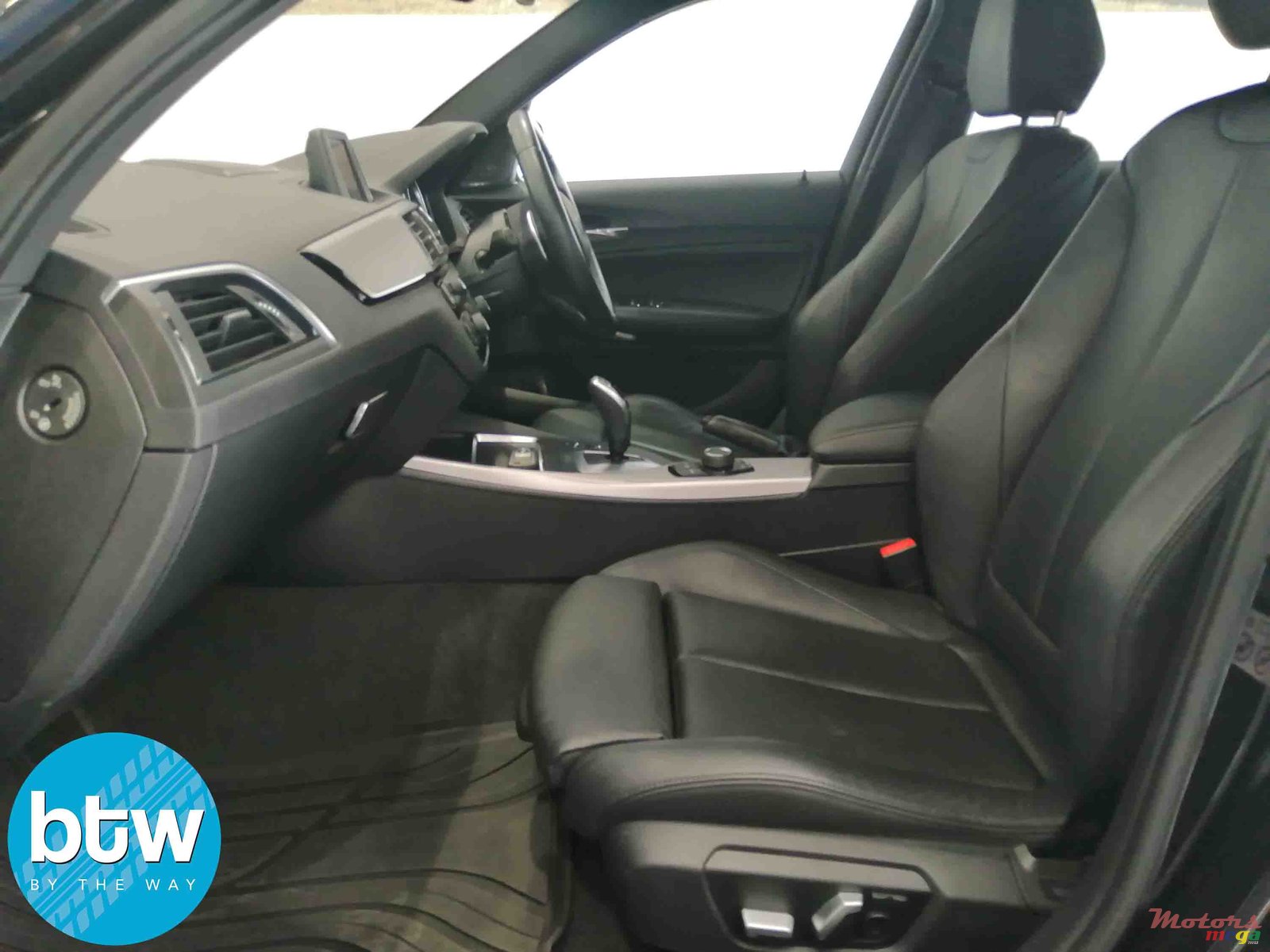 2018' BMW 1 Series 120i M Sport Package photo #4