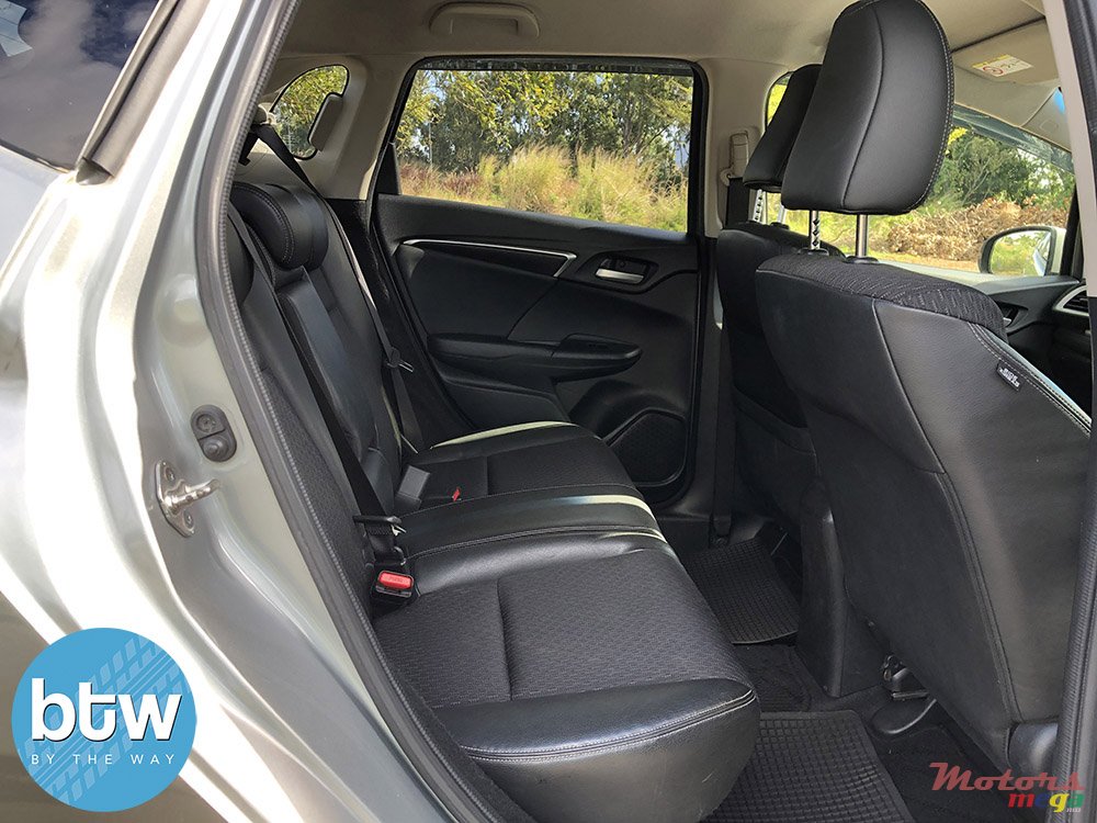 2014' Honda Fit photo #6